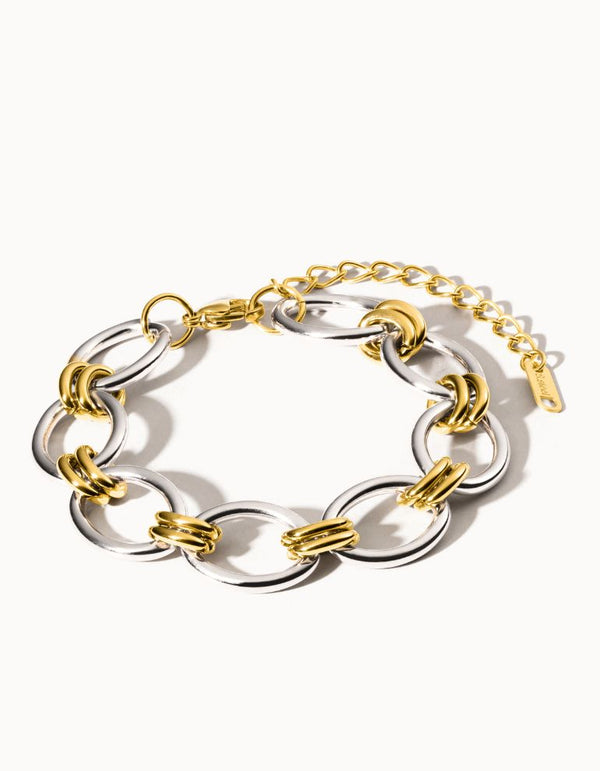 Twist Bangle | Bracelet